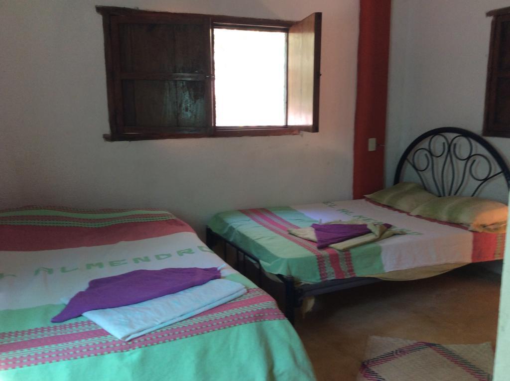 El Almendro Otel Puerto Ángel Dış mekan fotoğraf